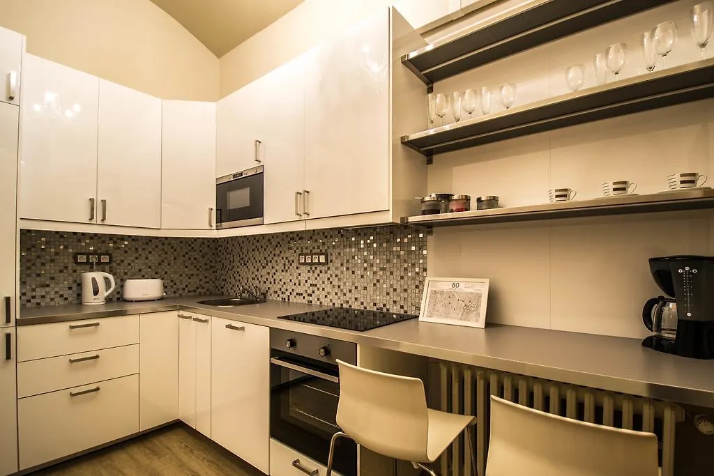 4Bdr Historical Spirit Apt By Ruterra Praga Appartamento