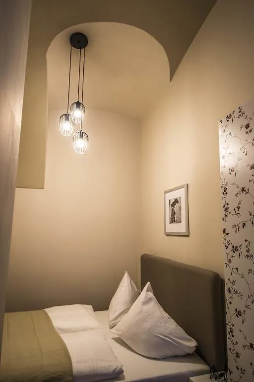 Apartment 4Bdr Historical Spirit Apt By Ruterra Prague Czech Republic